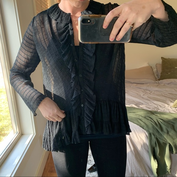 Textured Zara Blouse - Picture 2 of 3